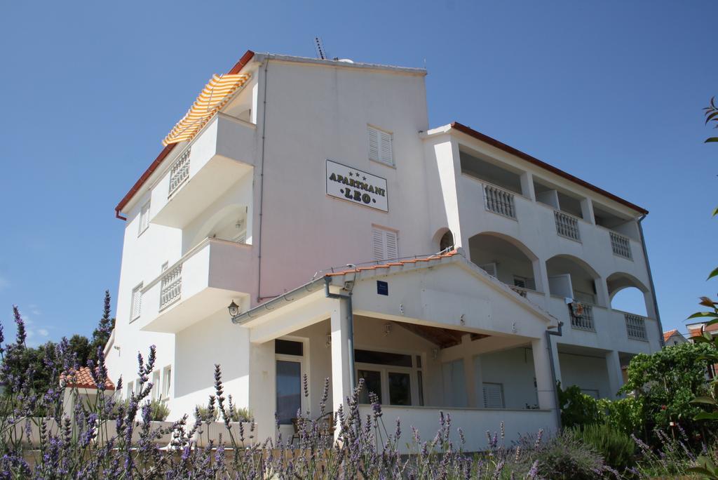 Apartments Leo Petrcane Eksteriør billede